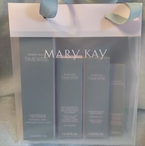 Mary Kay TimeWise Miracle Set 3D